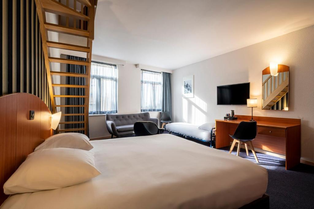 Aris Grand Place Hotel Brussel Bagian luar foto
