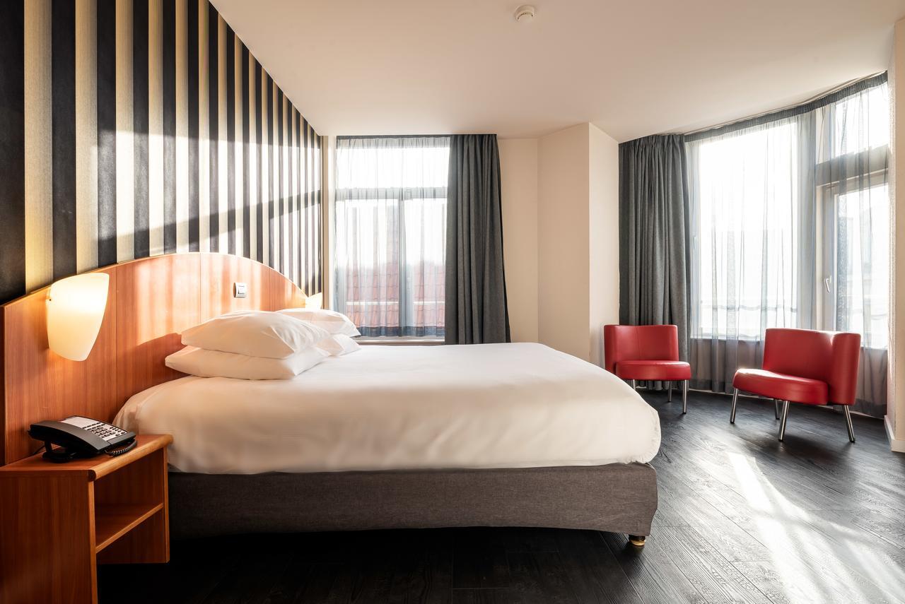 Aris Grand Place Hotel Brussel Bagian luar foto