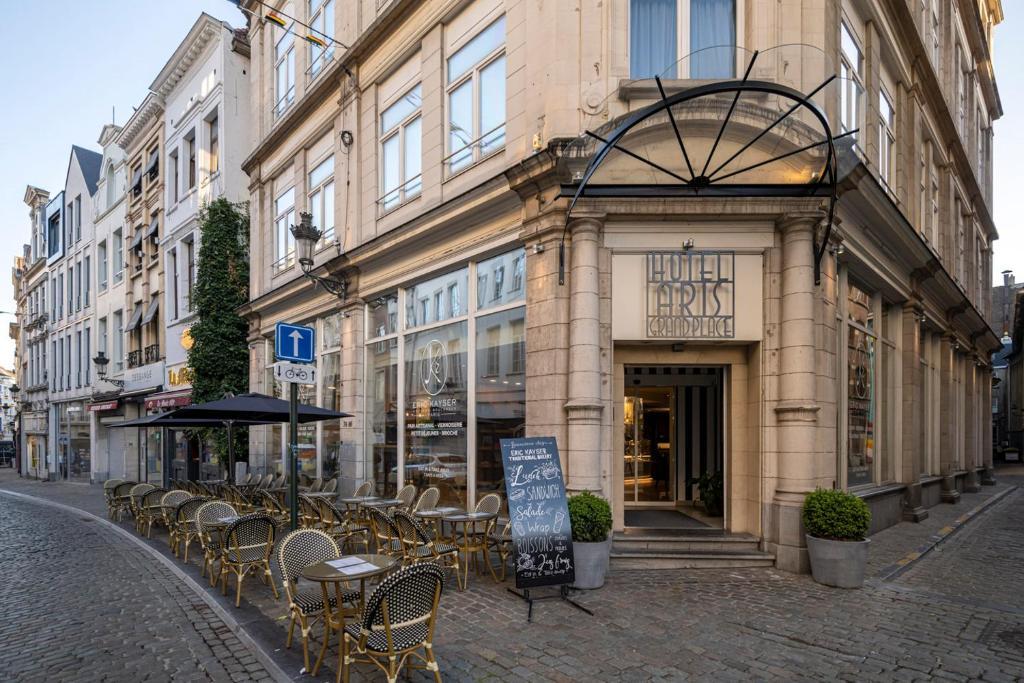 Aris Grand Place Hotel Brussel Bagian luar foto