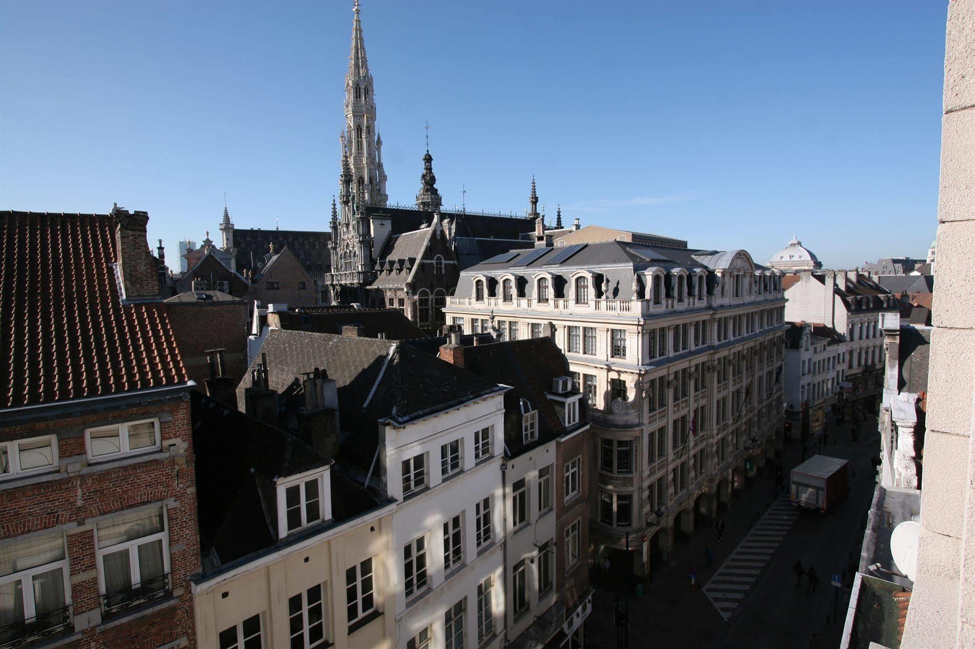 Aris Grand Place Hotel Brussel Bagian luar foto